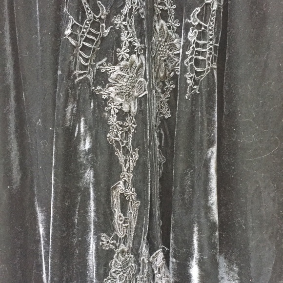 NWOT Priestess Robe, purchased brand new in Salem, Massachusetts - Picture 3 of 16